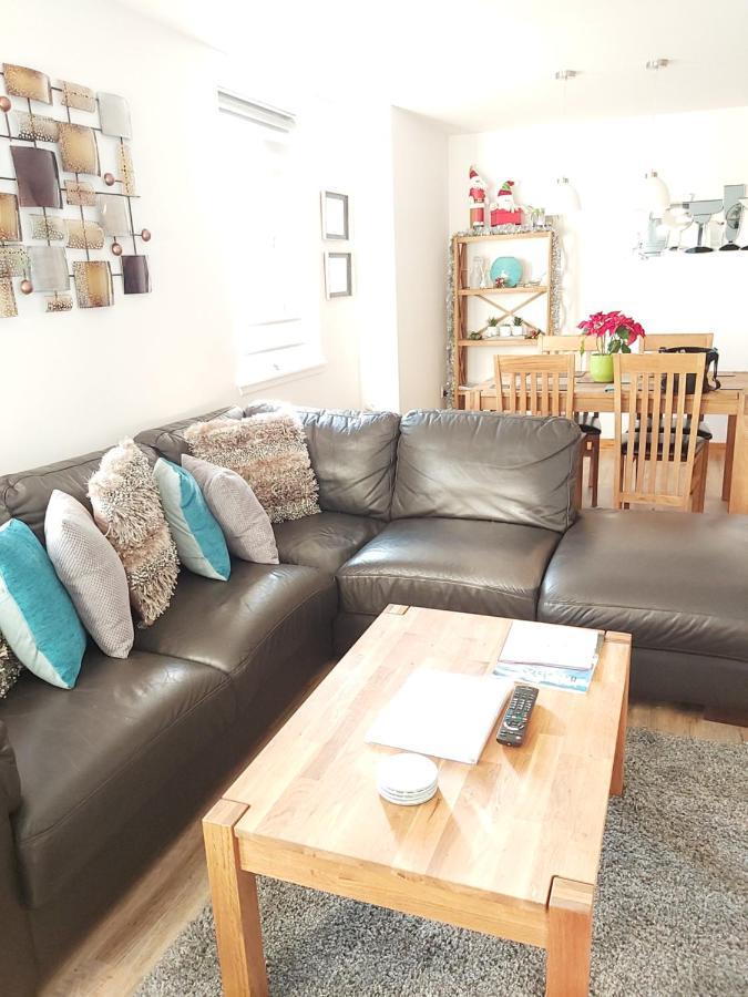 Inverness City Centre Apartment With Elevator And Google Chromecast Екстериор снимка