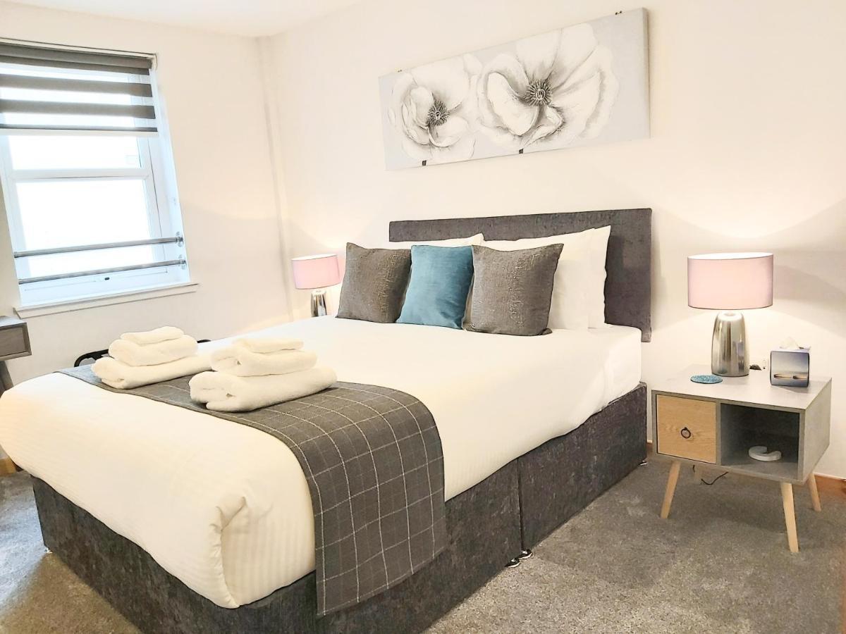 Inverness City Centre Apartment With Elevator And Google Chromecast Екстериор снимка